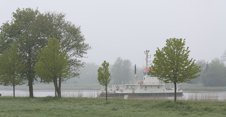 Morgennebel am Kanal Morgennebel am Kanal